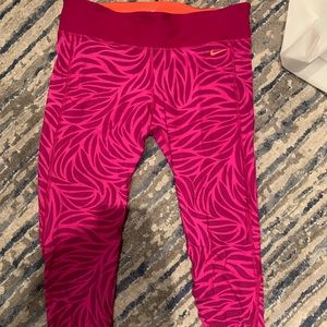 Nike sport leggings